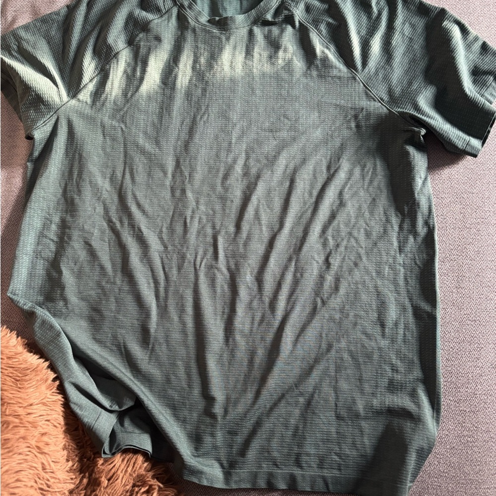 lululemon athletica Forest Green Short Sleeve Tee